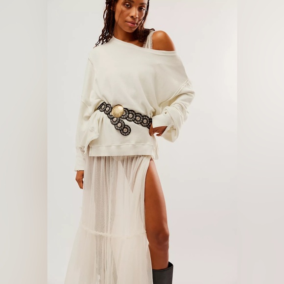 NWOT Free People Camden Sweatshirt✨☁️ - Picture 2 of 6